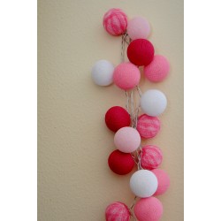 20-er Cottonballs Lichterkette "Mix Pink"